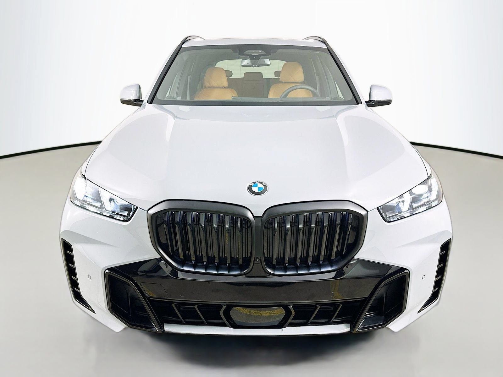 New 2026 BMW X5 xDrive40i w/ Executive Package AWD/4WD image 2