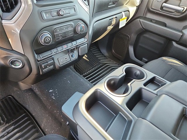 New 2026 Chevrolet Silverado 2500 Custom w/ Custom Convenience Package image 20