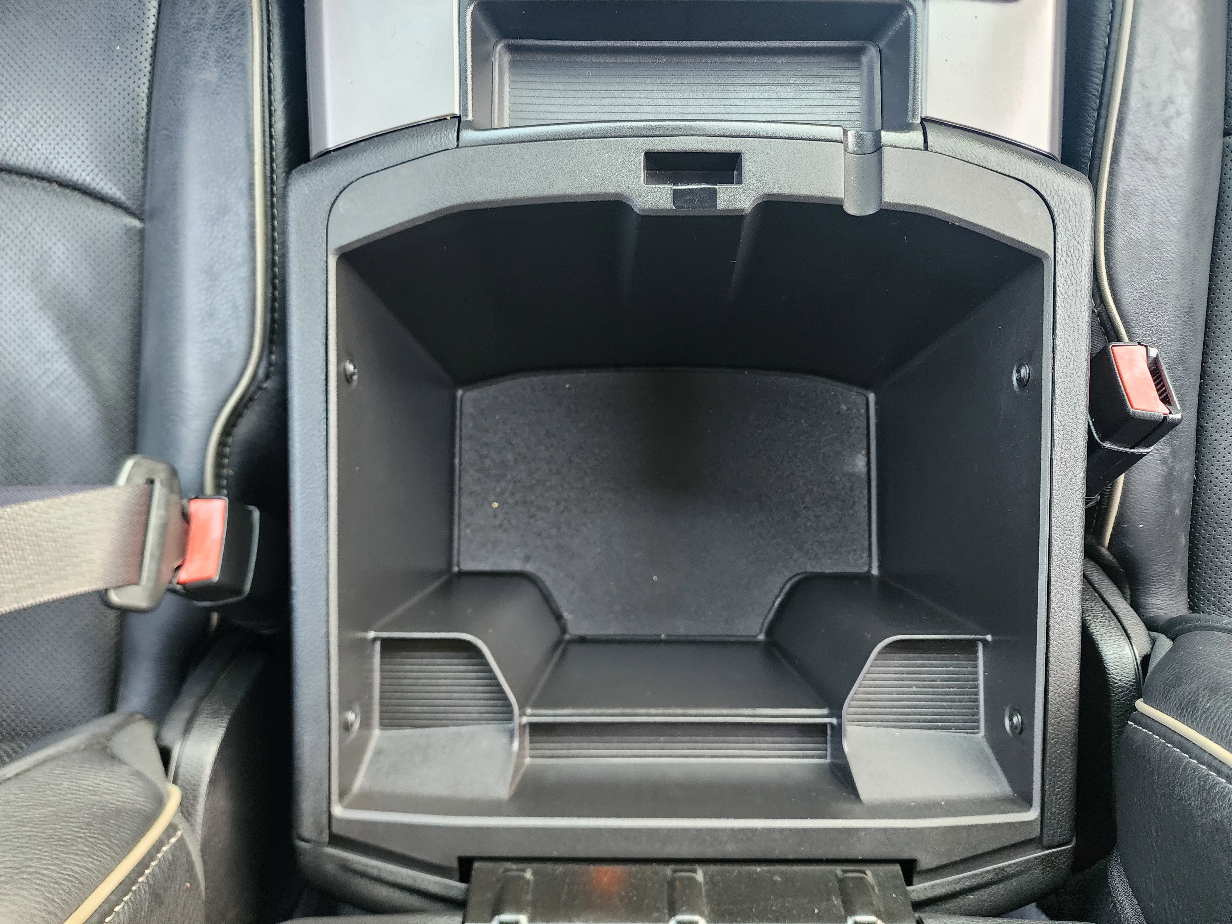 Used 2015 RAM 1500 Limited image 34