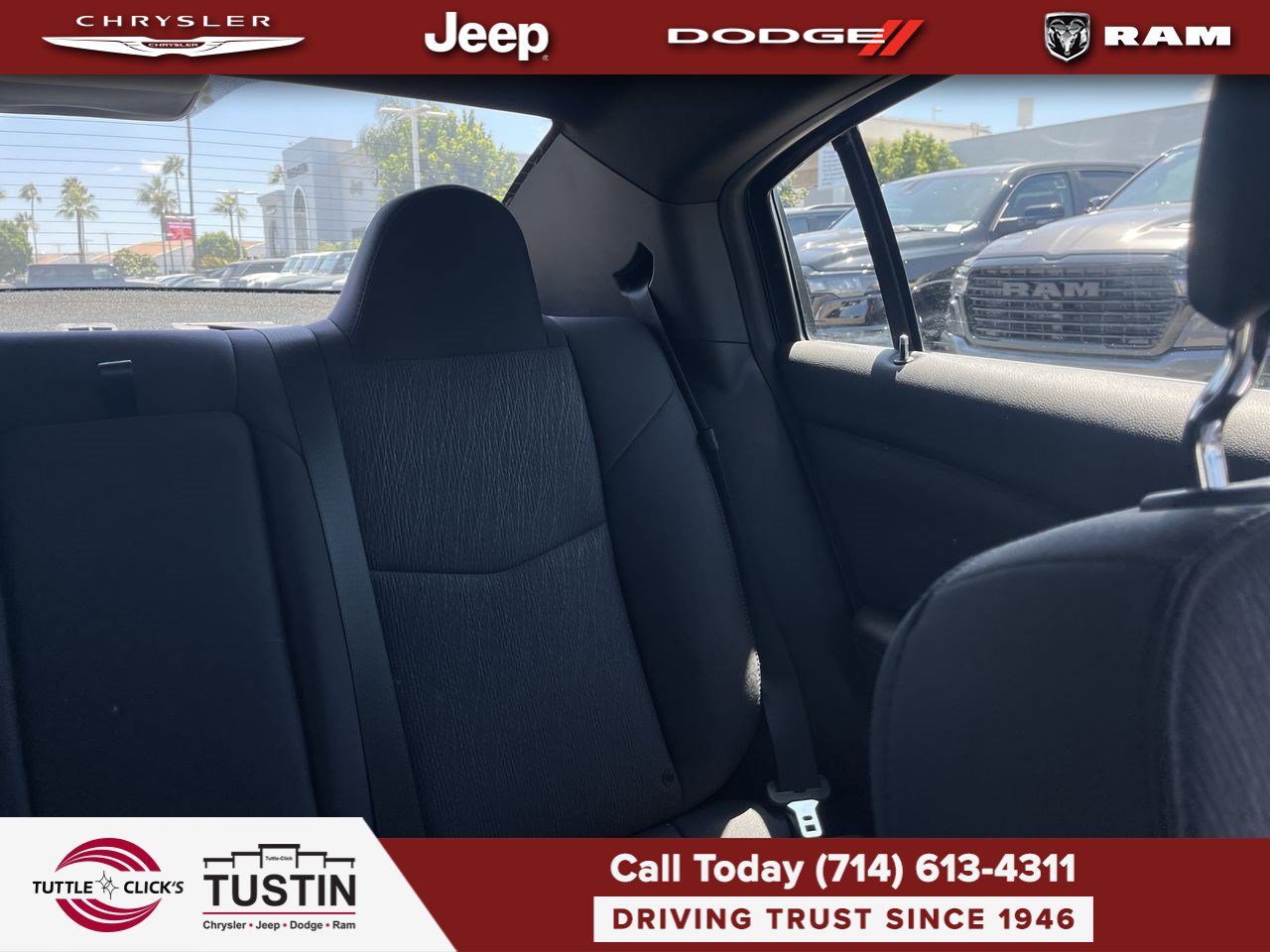 Used 2012 Chrysler 200 Touring w/ Sun/Sound Group FWD image 6