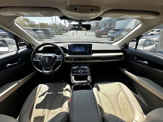 Used 2023 Lincoln Nautilus Reserve w/ Equipment Group 201A image 3