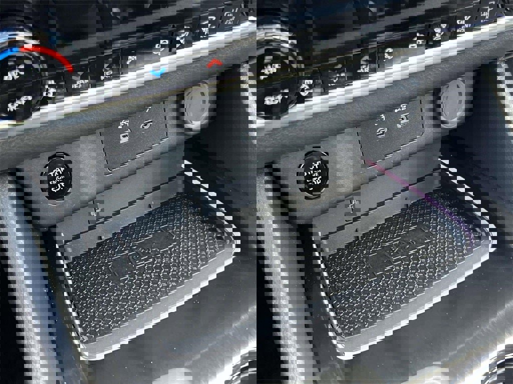 Certified 2024 Nissan Rogue SL w/ SL Premium Package image 18