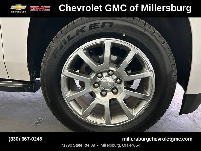 Used 2016 GMC Yukon XL Denali w/ Open Road Package AWD/4WD image 13