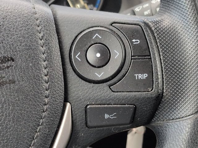 Used 2017 Toyota RAV4 LE w/ Carpet Mat Package AWD/4WD image 24