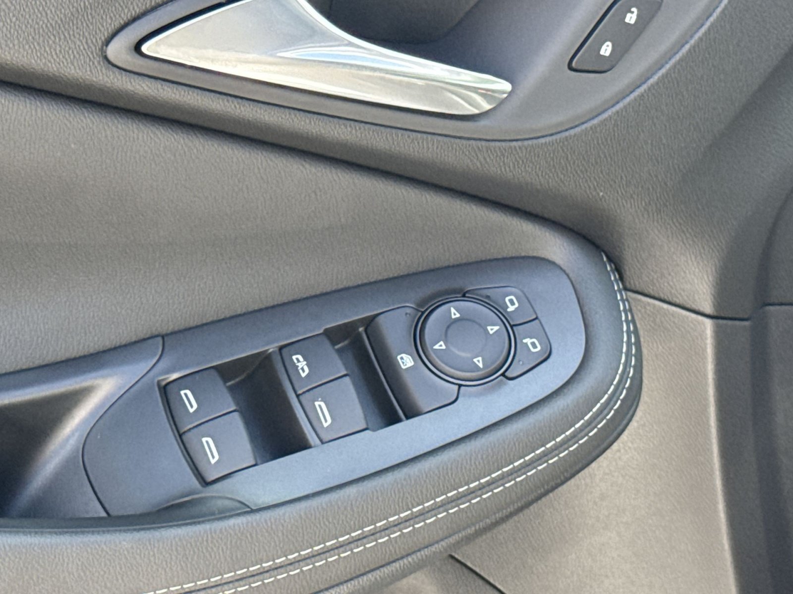 New 2026 Buick Encore GX Preferred FWD image 15