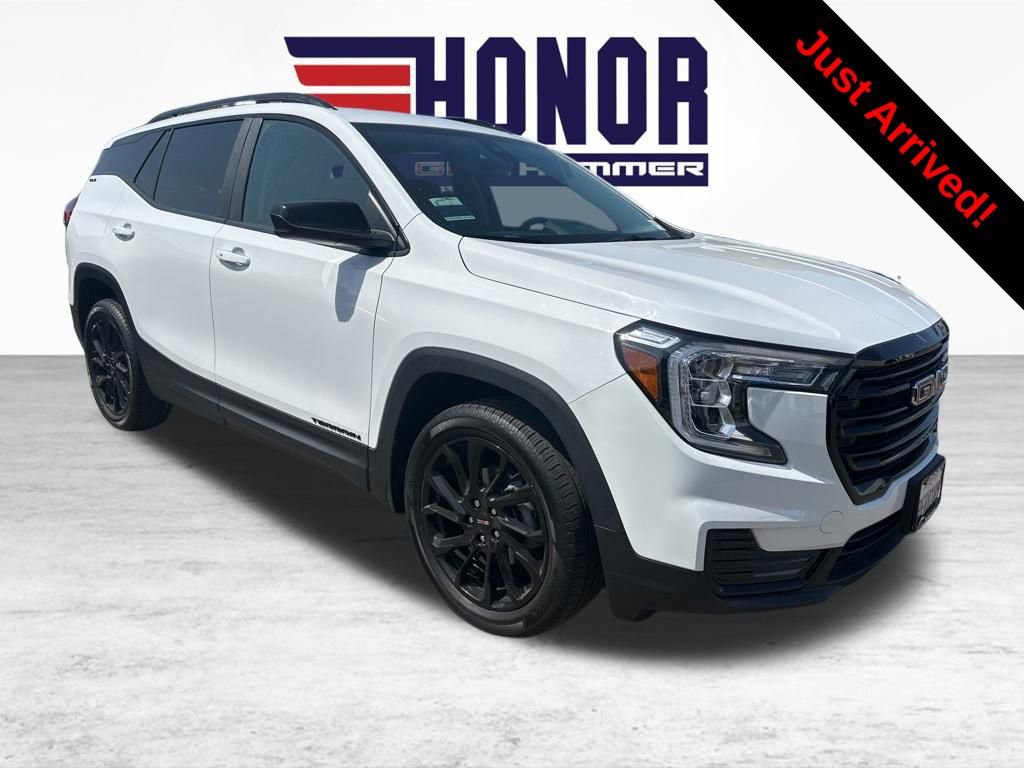 Used 2023 GMC Terrain SLE w/ Elevation Edition FWD image 1
