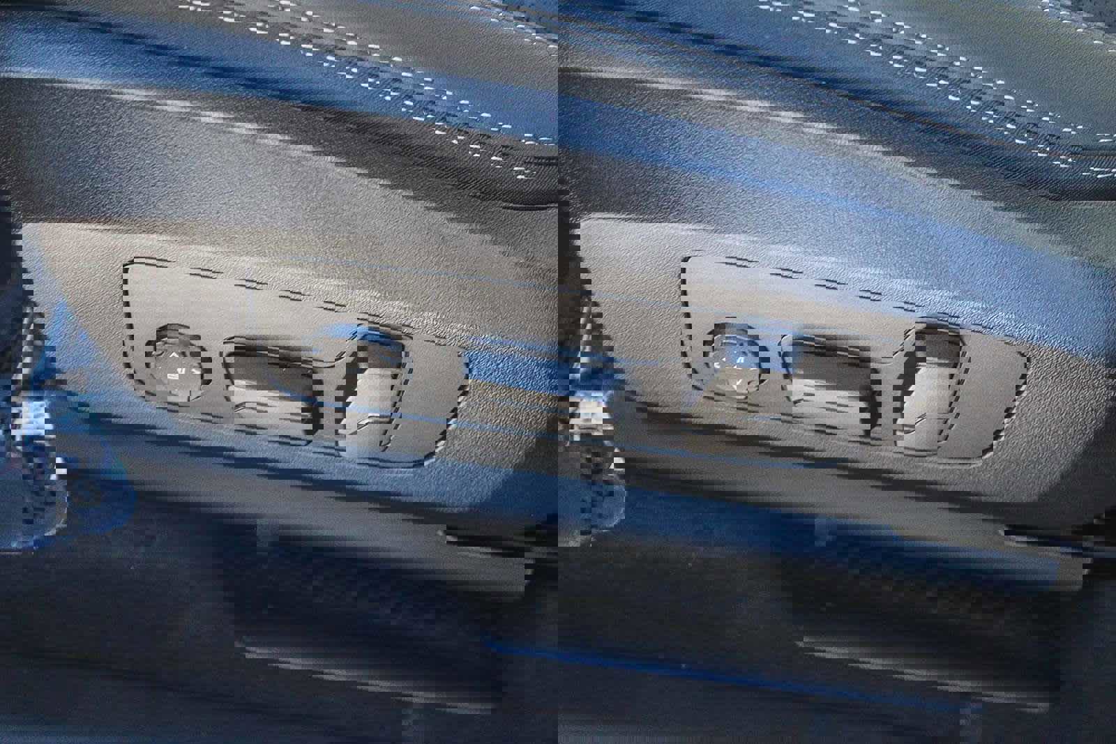 Used 2026 BMW X1 xDrive28i image 21