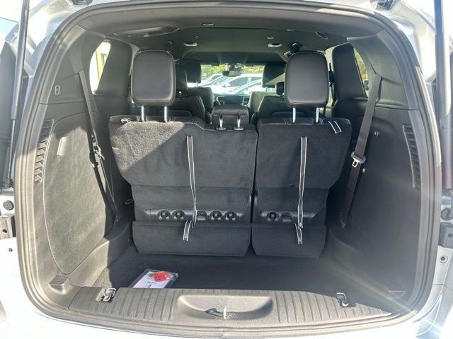New 2026 Chrysler Pacifica Select FWD image 18