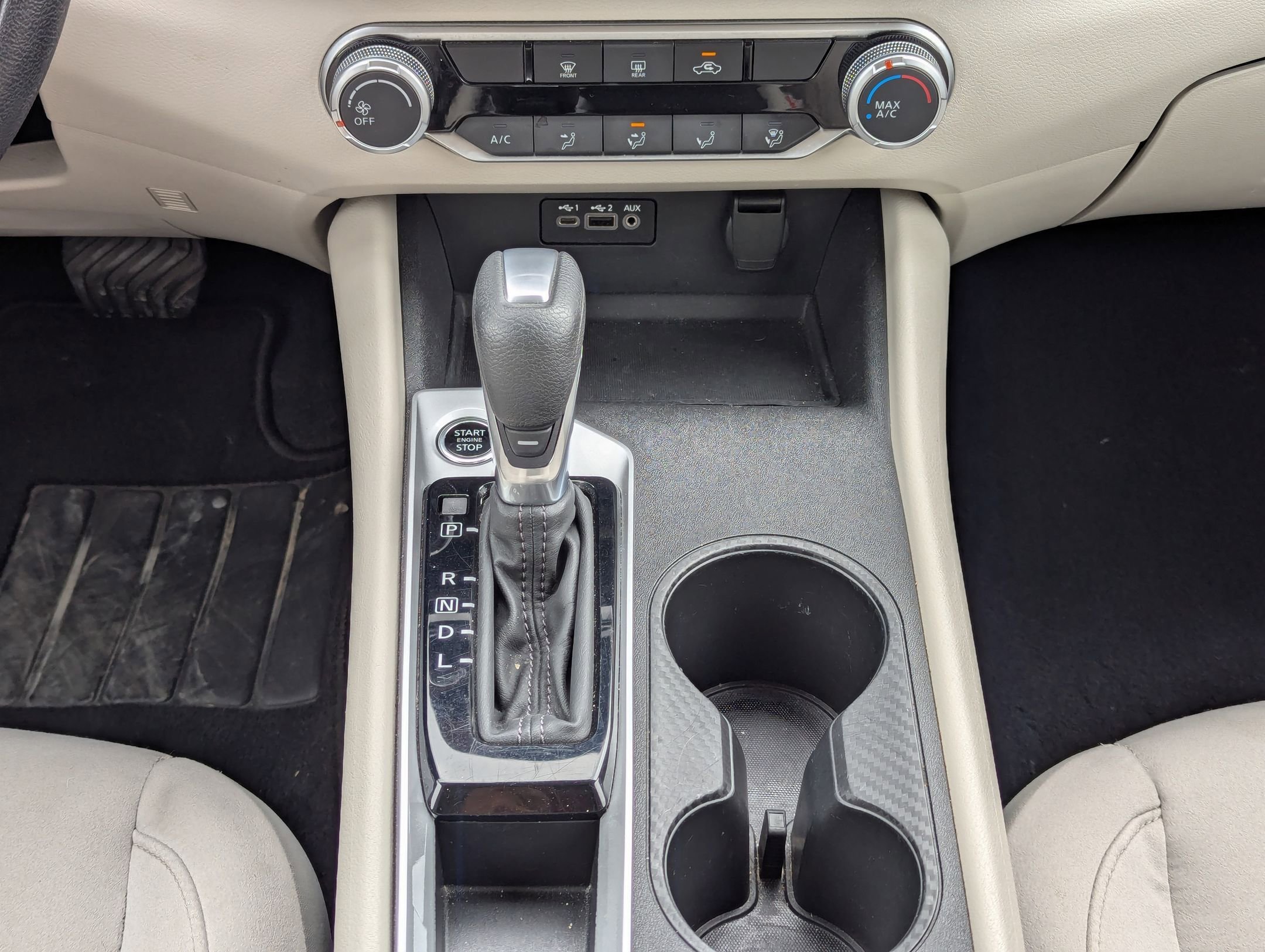 Used 2025 Nissan Altima 2.5 SV image 19