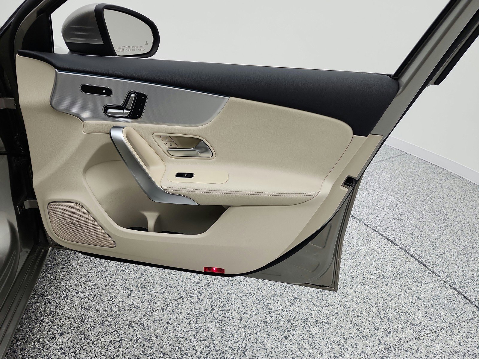 Used 2020 Mercedes-Benz A 220 image 21