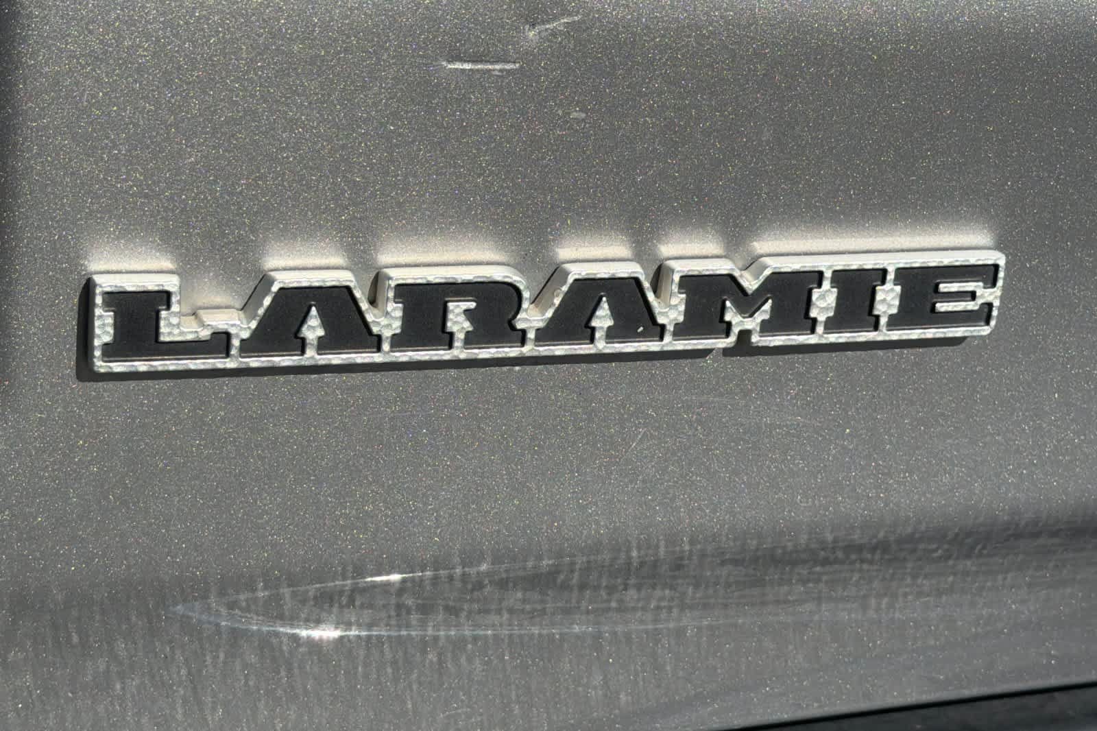 Used 2021 RAM 1500 Laramie AWD/4WD image 12