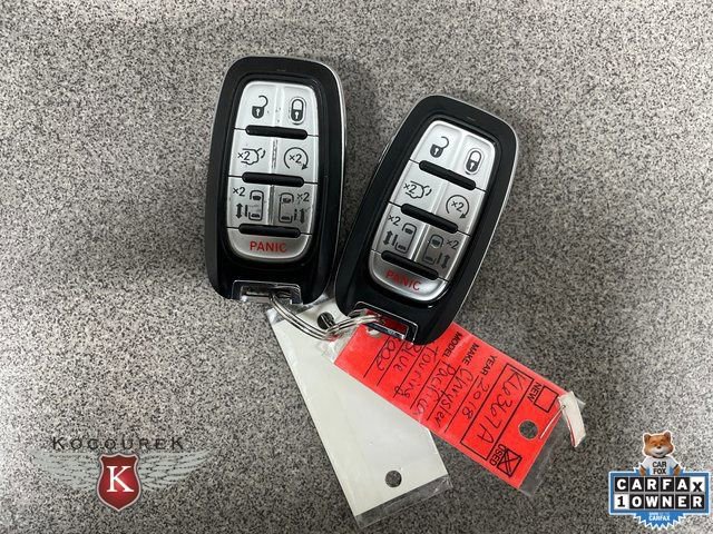 Used 2018 Chrysler Pacifica Touring-L Plus image 26
