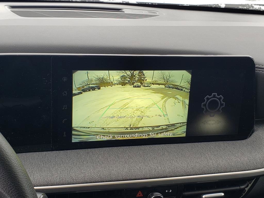 Certified 2025 Nissan Kicks SV w/ SV Premium Package image 32