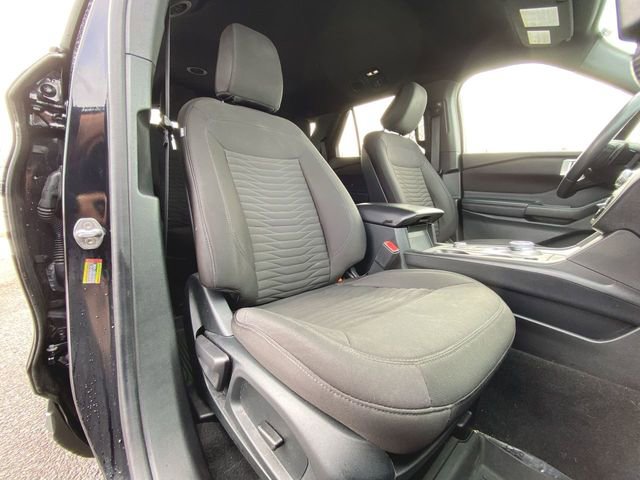 Used 2020 Ford Explorer XLT w/ Comfort Package image 26