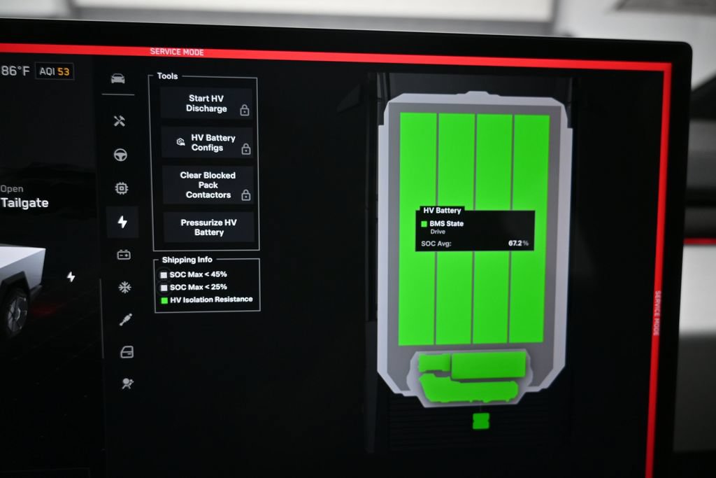 Used 2024 Tesla Cybertruck Cyberbeast AWD/4WD image 16