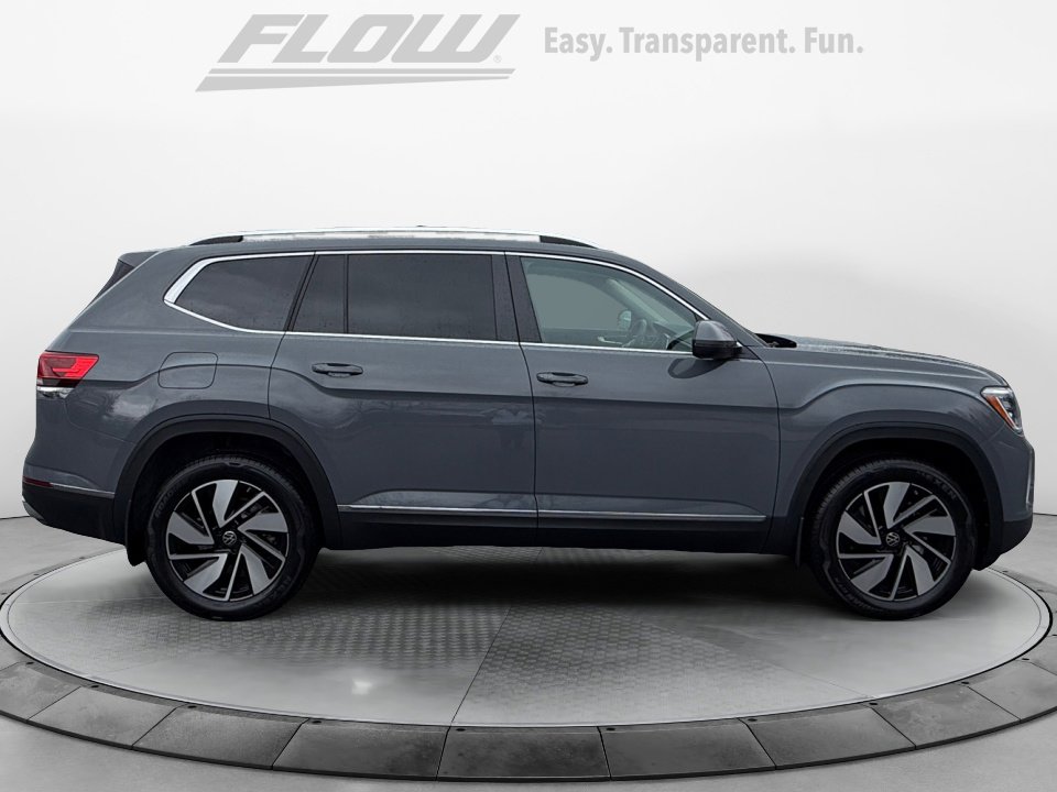 New 2026 Volkswagen Atlas SEL image 8