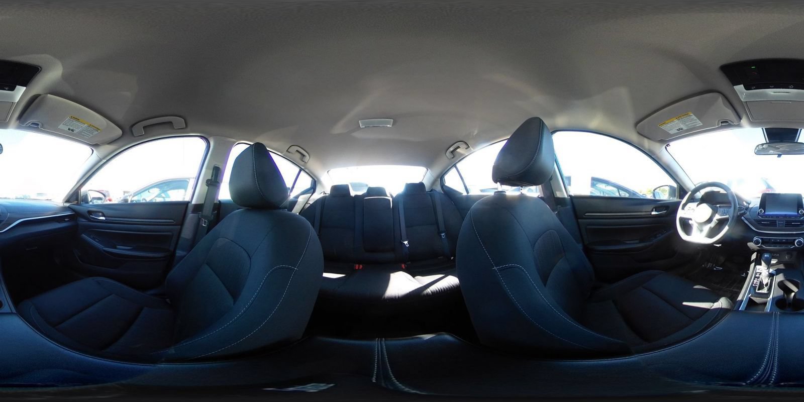 Used 2025 Nissan Altima 2.5 SV FWD image 42