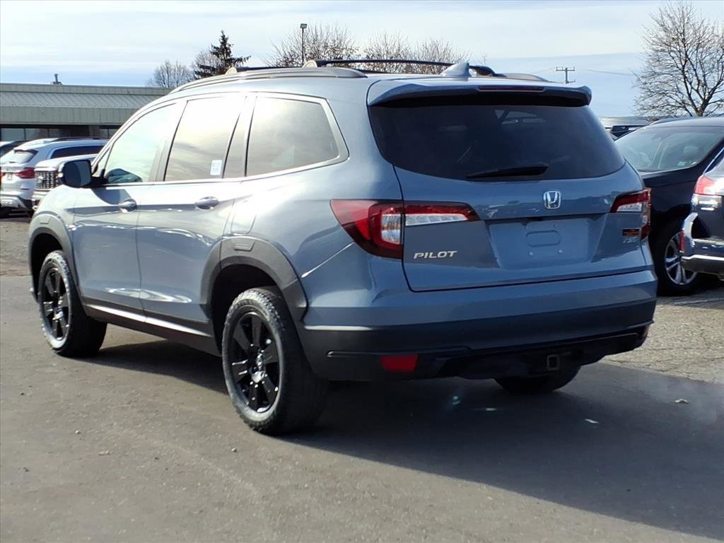 Used 2022 Honda Pilot TrailSport image 3