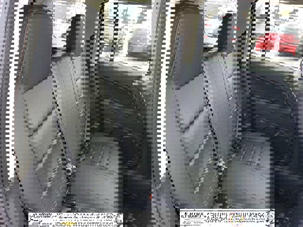 Used 2015 Jeep Patriot High Altitude image 26