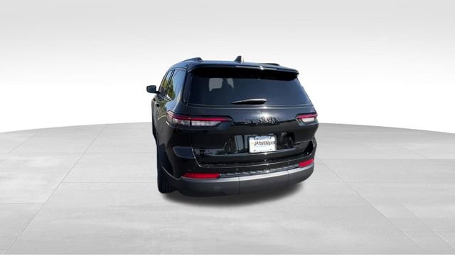 Used 2025 Jeep Grand Cherokee L Altitude AWD/4WD image 5