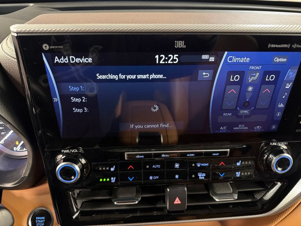 Used 2020 Toyota Highlander Platinum AWD/4WD image 11