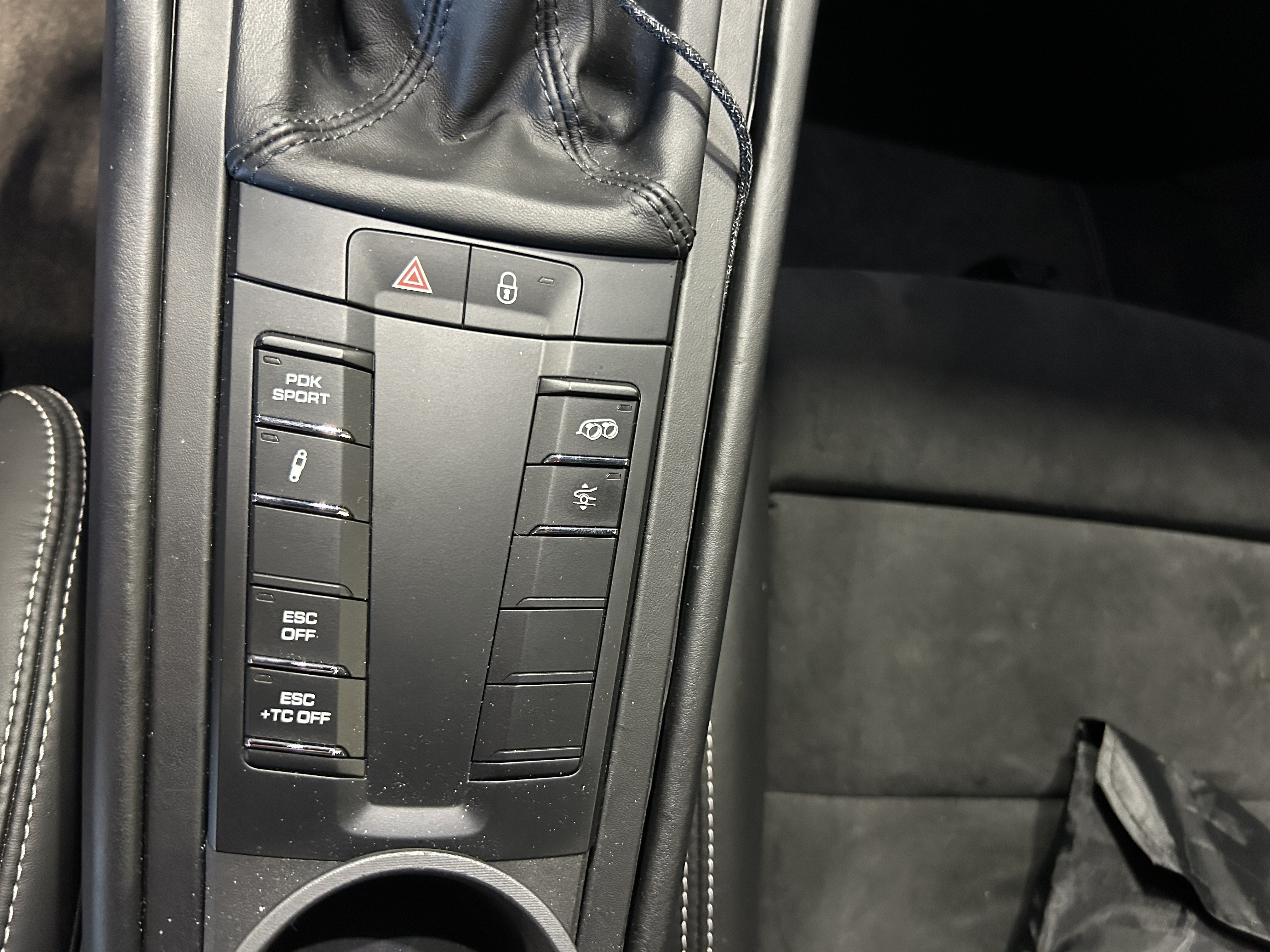 Used 2018 Porsche 911 GT3 RWD image 5