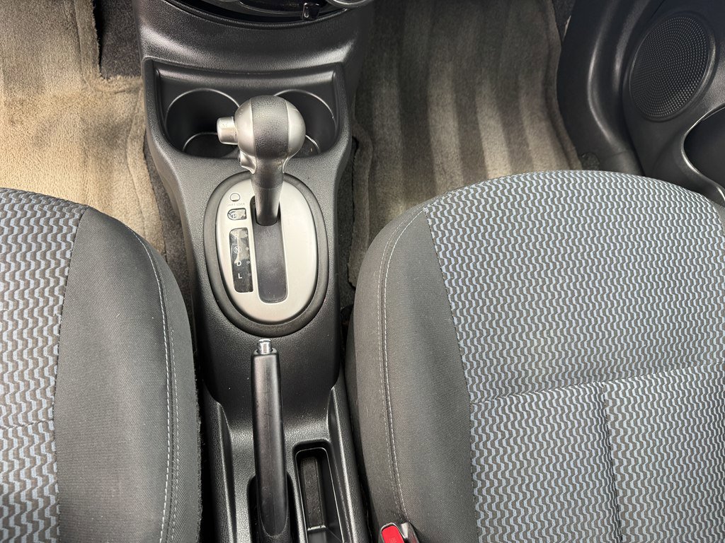 Used 2014 Nissan Versa Note SV FWD image 29