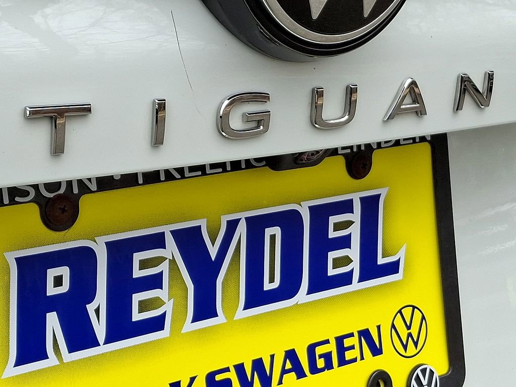 Used 2025 Volkswagen Tiguan S image 30