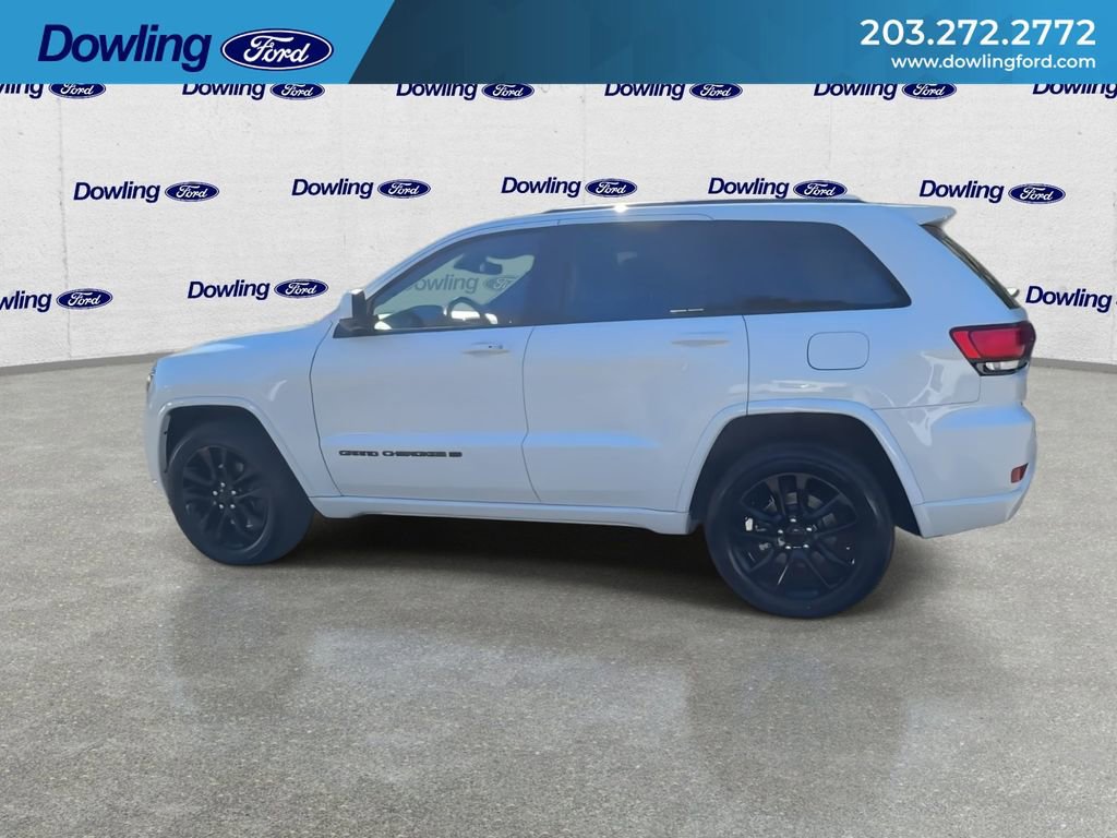 Used 2022 Jeep Grand Cherokee Laredo X image 8