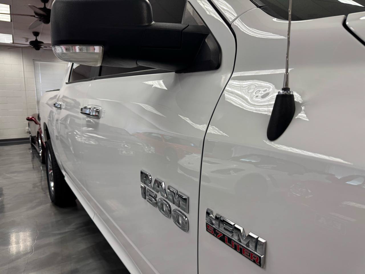 Used 2017 RAM 1500 Lone Star AWD/4WD image 14