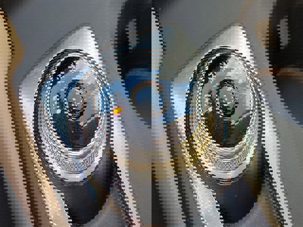 Used 2020 Ford Escape SE image 27