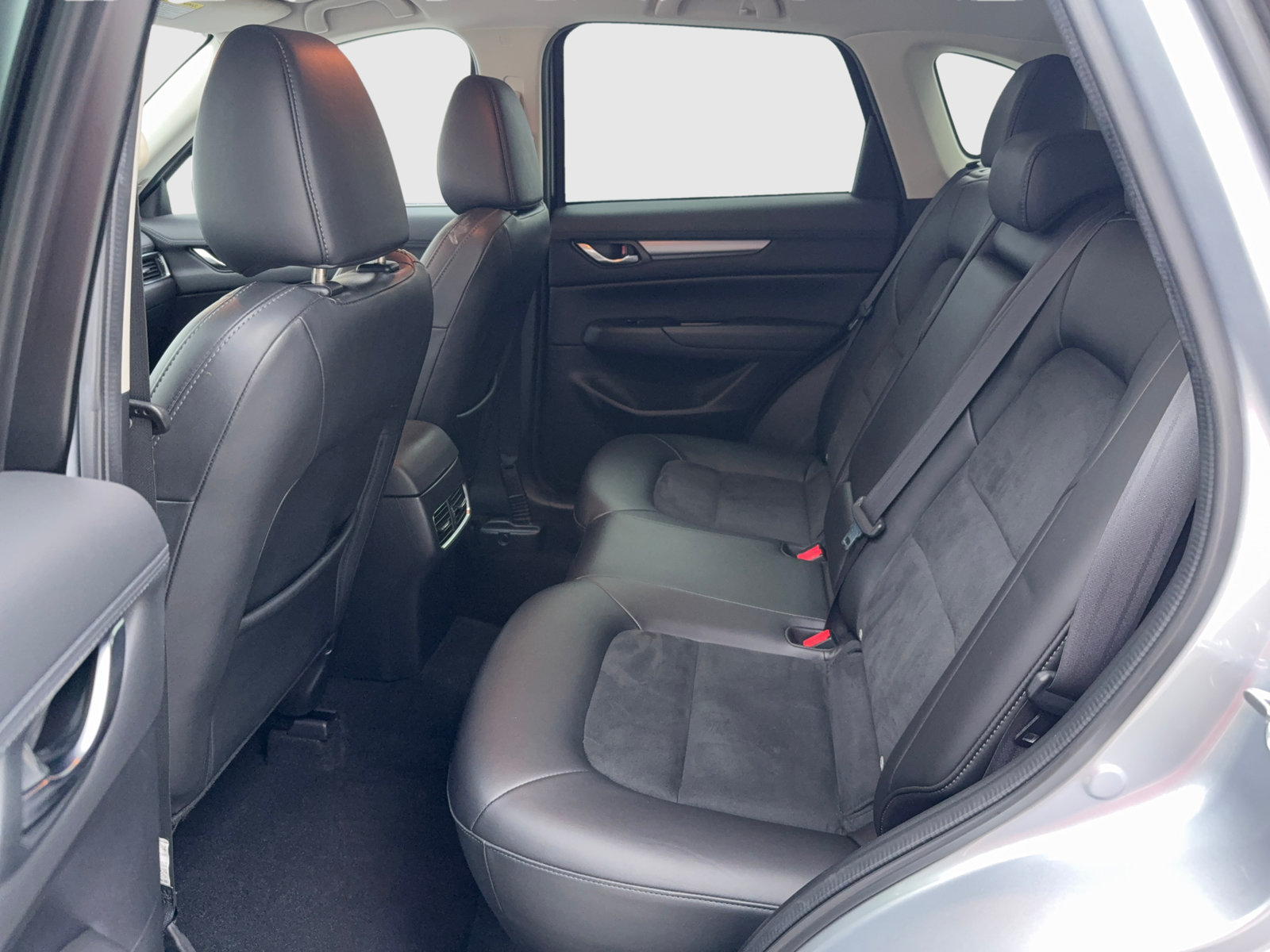 Used 2018 MAZDA CX-5 Touring FWD image 38