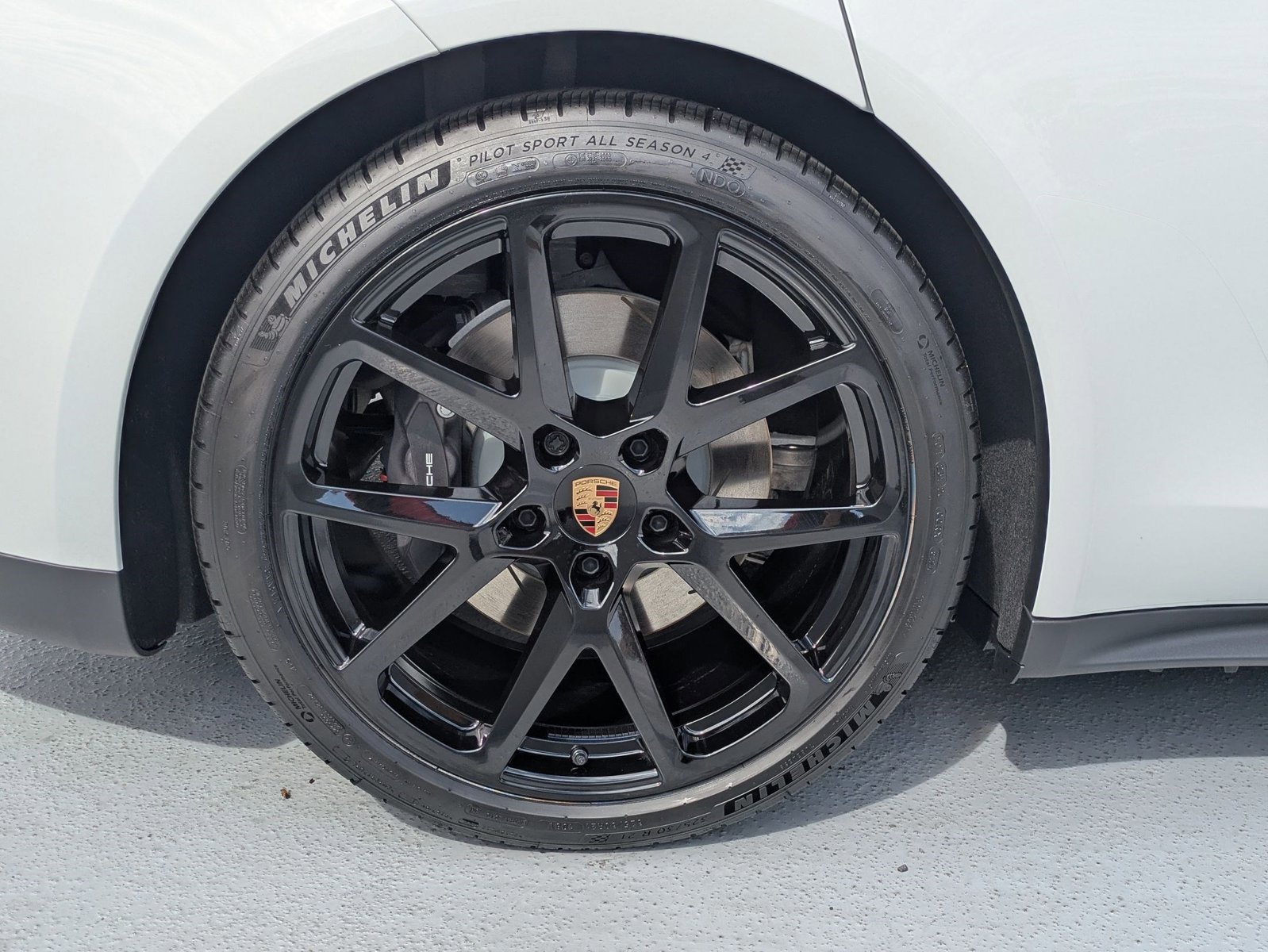 New 2025 Porsche Panamera 4 image 28