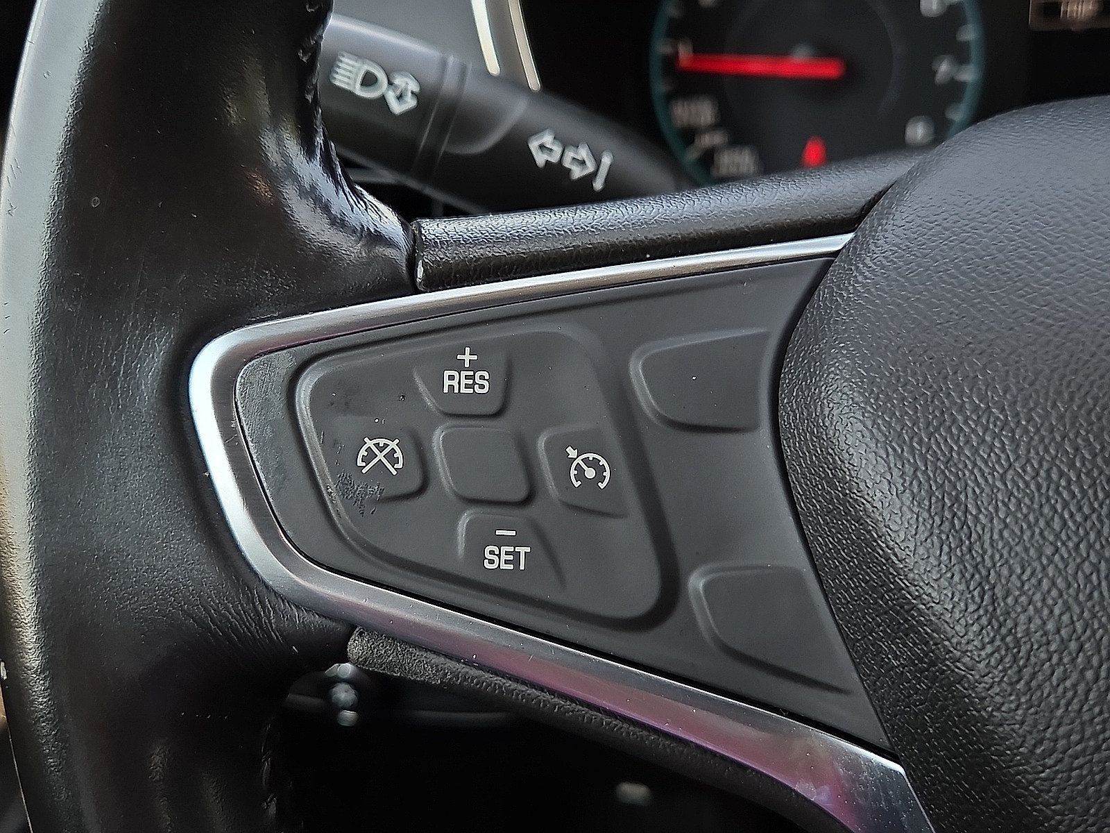 Certified 2018 Chevrolet Equinox LT AWD/4WD image 20