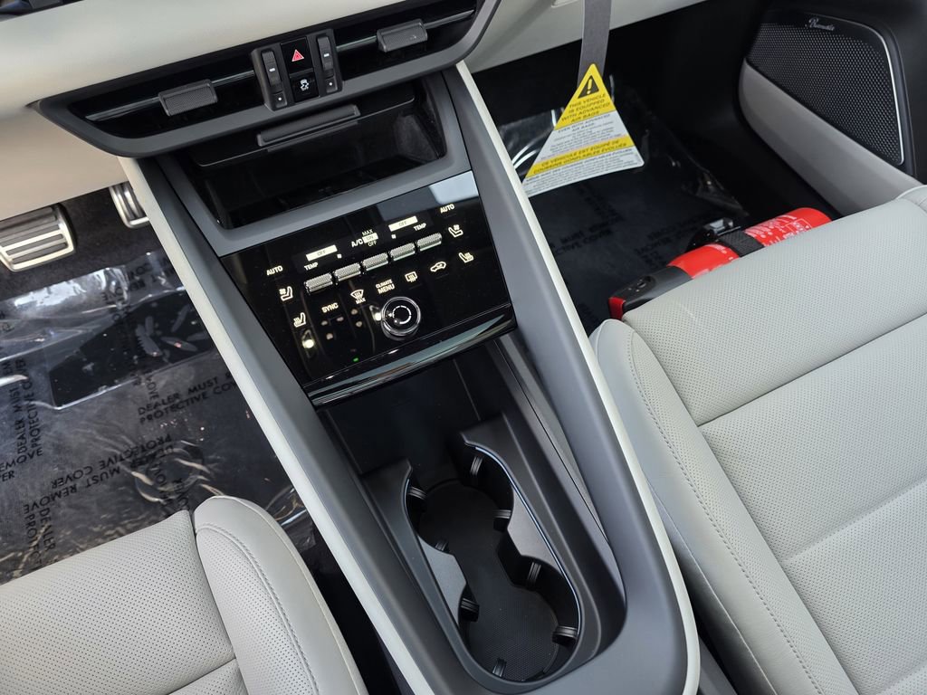 New 2025 Porsche Macan Turbo Electric image 27