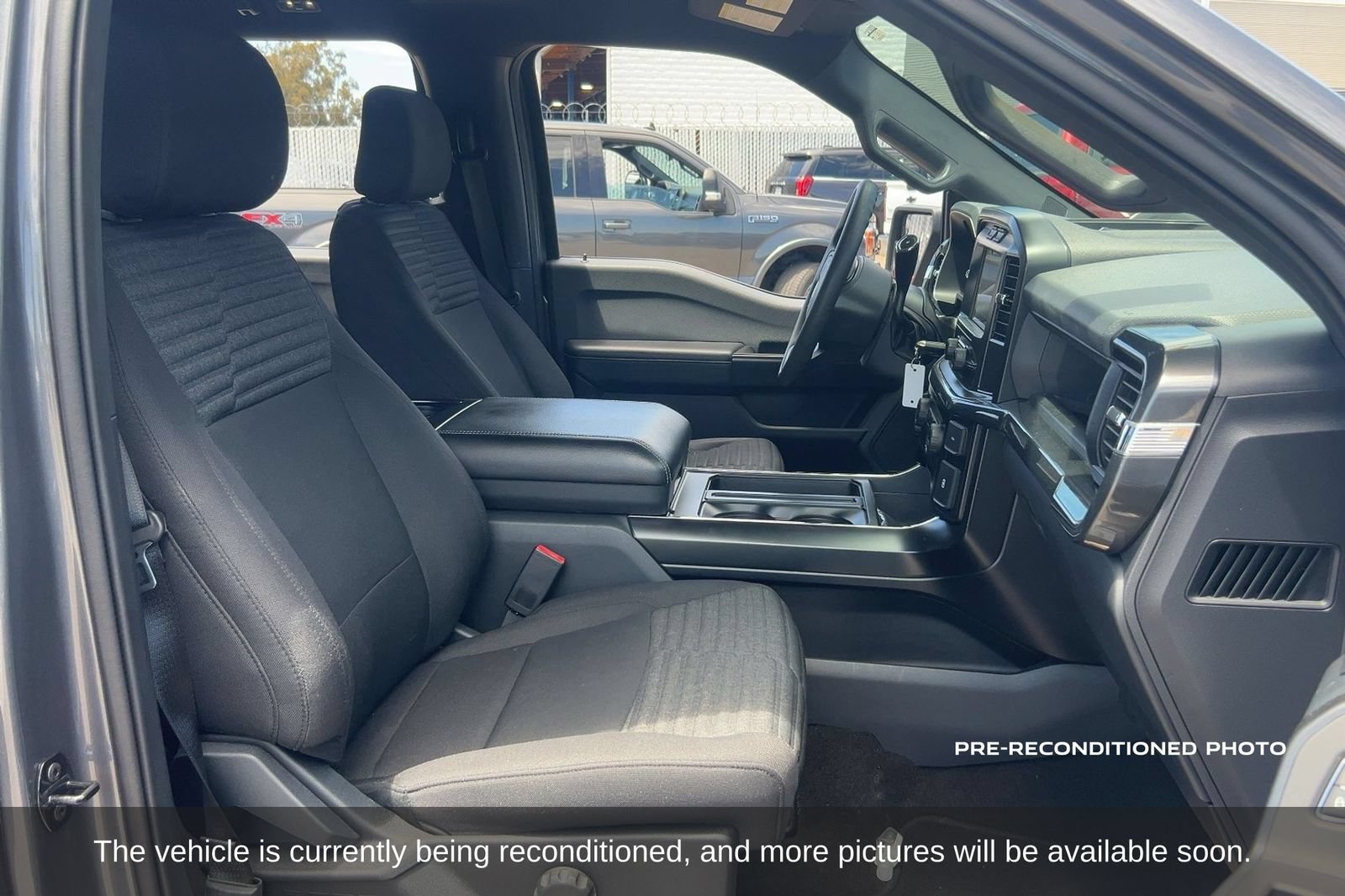 Used 2022 Ford F150 XL w/ STX Appearance Package RWD image 13