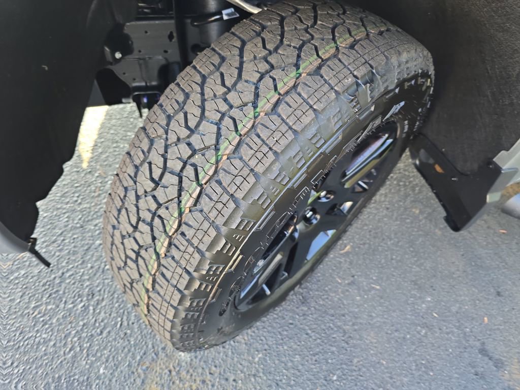 New 2026 Chevrolet Silverado 1500 RST w/ RST Select Package image 33