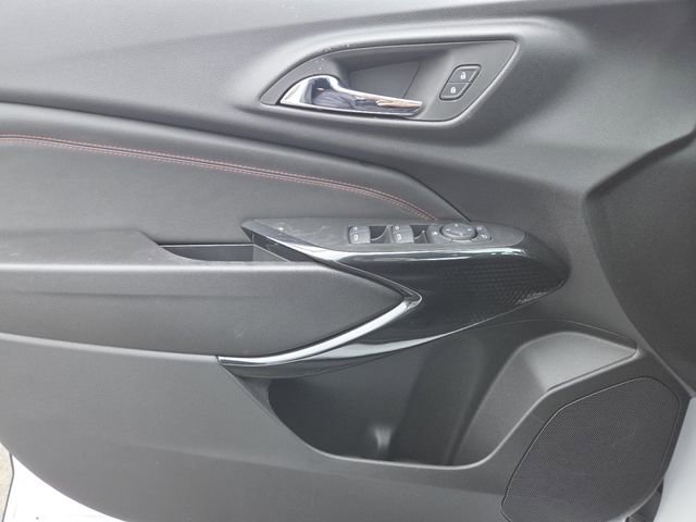 New 2026 Chevrolet Trax RS w/ Sunroof Package image 34