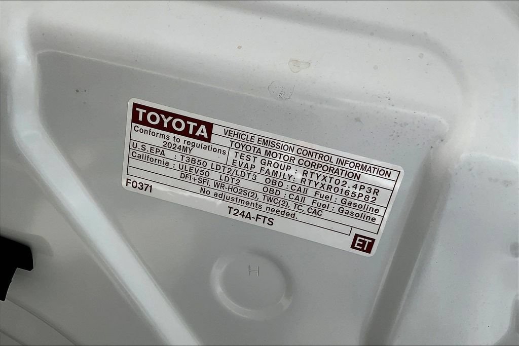 Used 2024 Toyota Tacoma SR5 w/ SR5 Upgrade Package AWD/4WD image 35