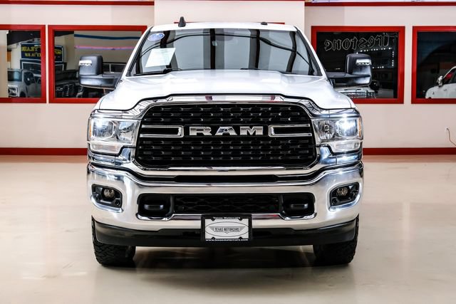Used 2024 RAM 2500 Big Horn w/ Off Road Package AWD/4WD image 8