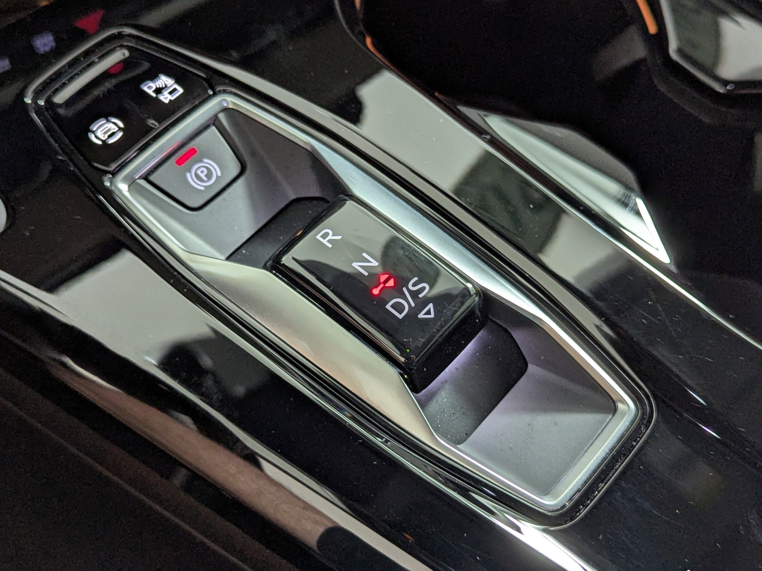 Certified 2025 Audi Q5 Prestige image 23