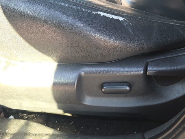 Used 2012 Ford Escape Limited image 23