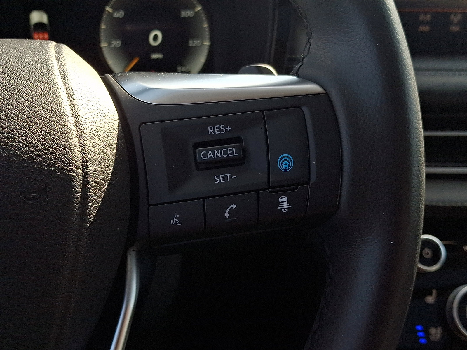 Certified 2023 INFINITI QX60 Luxe w/ Cargo Package image 22