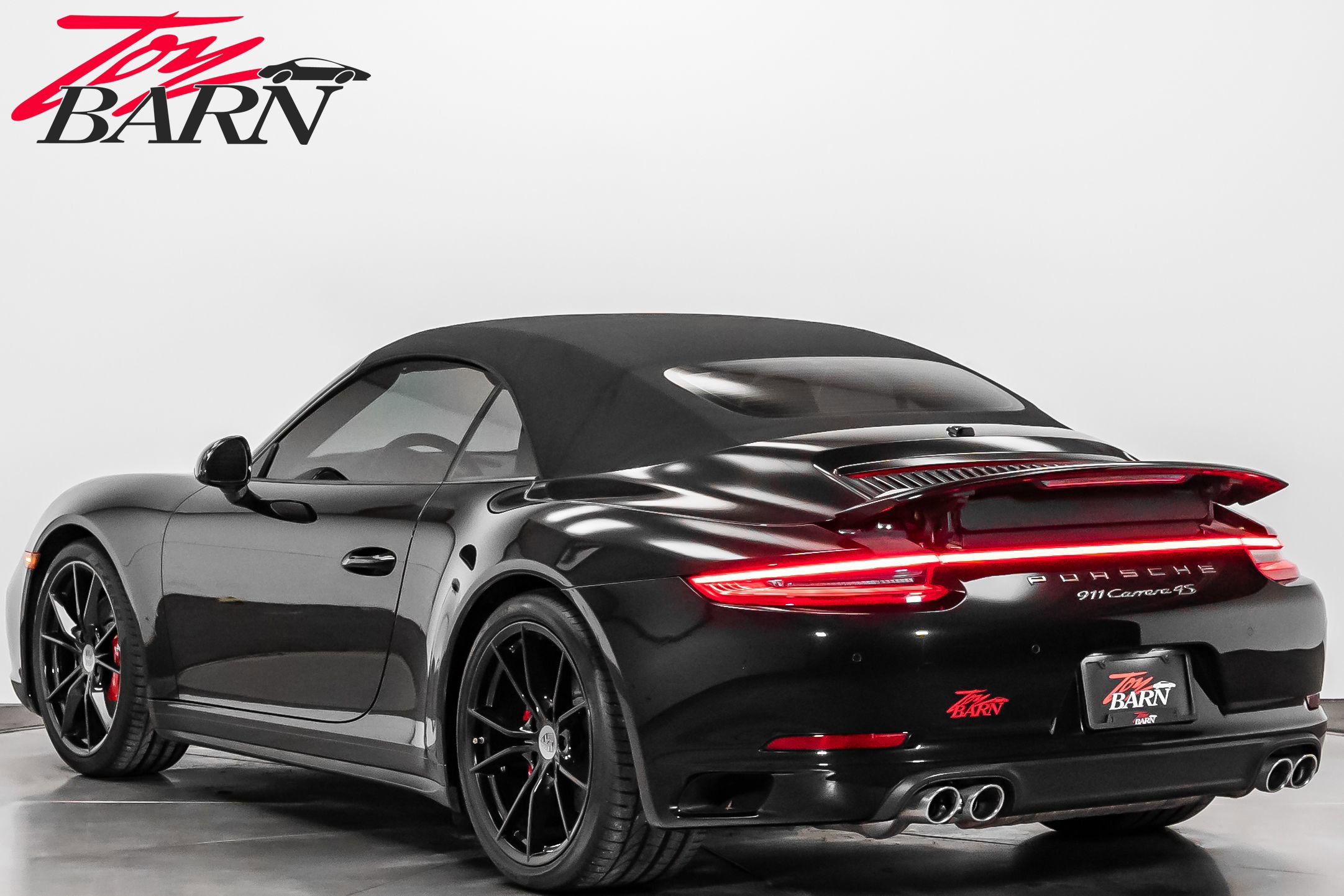 Used 2017 Porsche 911 Carrera 4S image 11