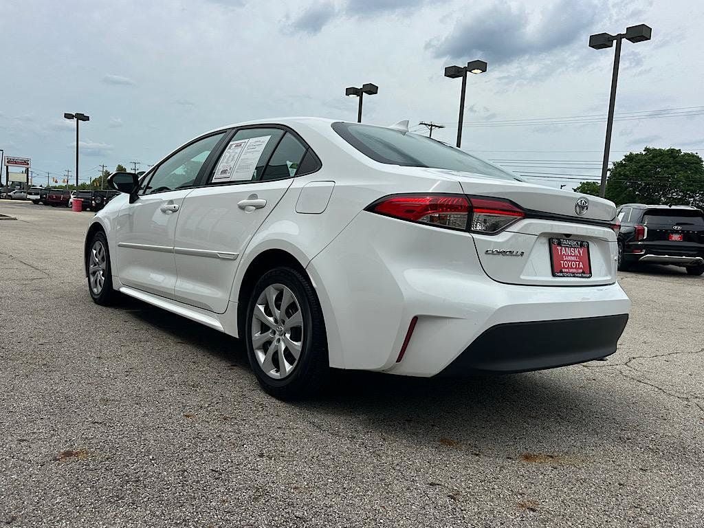 Certified 2023 Toyota Corolla LE w/ Carpet Mat Package (TMS) FWD image 3