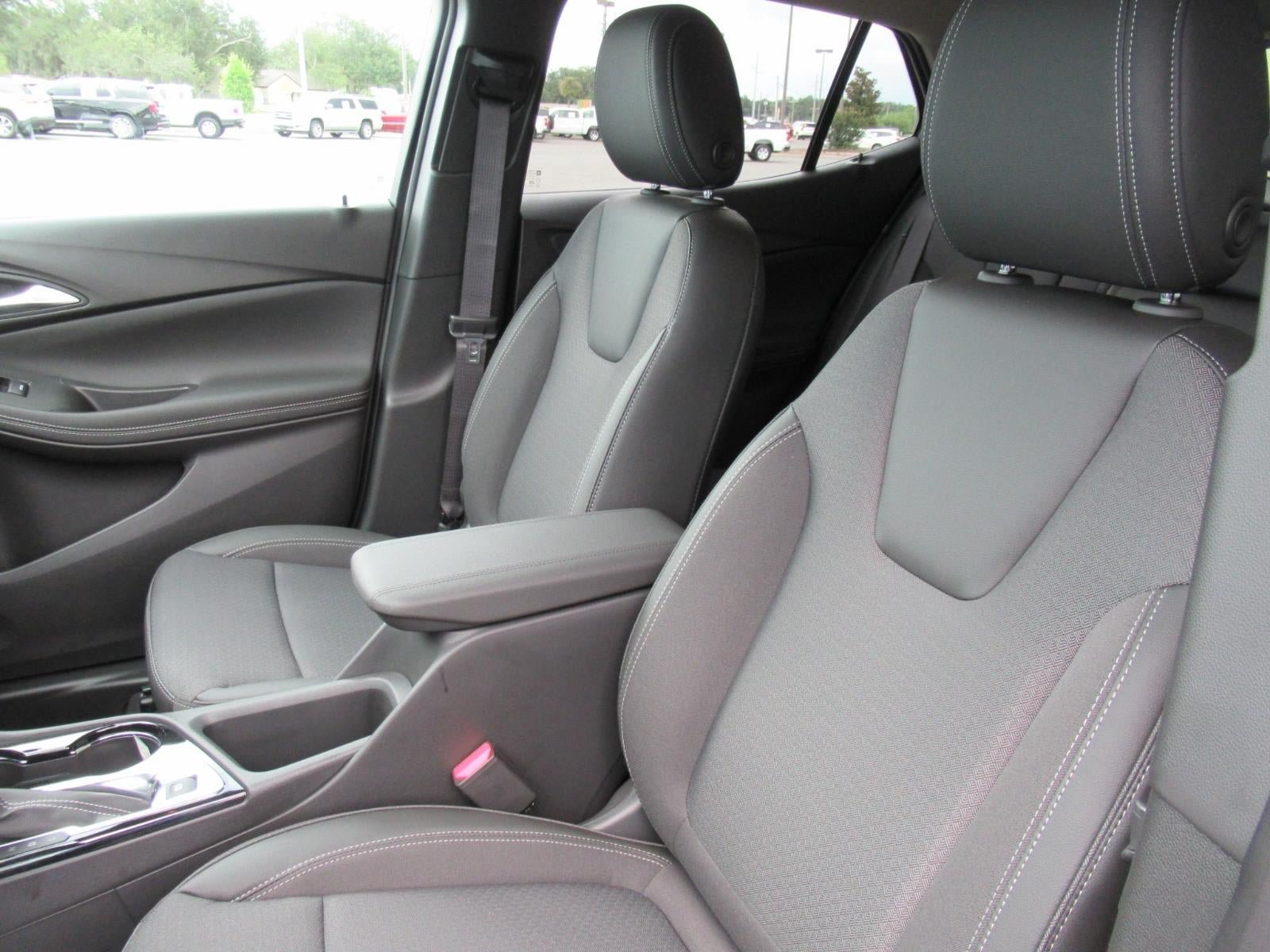New 2026 Buick Encore GX Preferred w/ Comfort Package FWD image 19