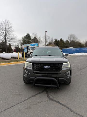 Used 2017 Ford Explorer Sport w/ Equipment Group 401A image 8