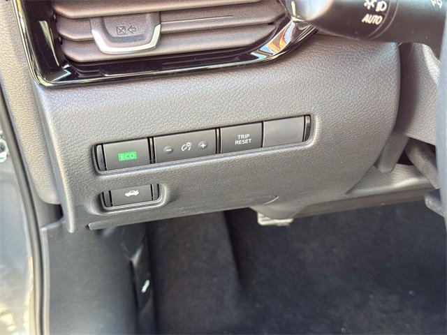 New 2025 Nissan Sentra SV image 23