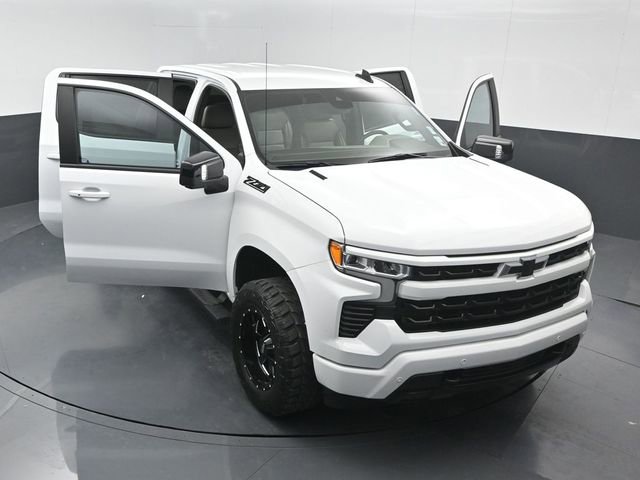 Used 2024 Chevrolet Silverado 1500 RST w/ Convenience Package II image 25