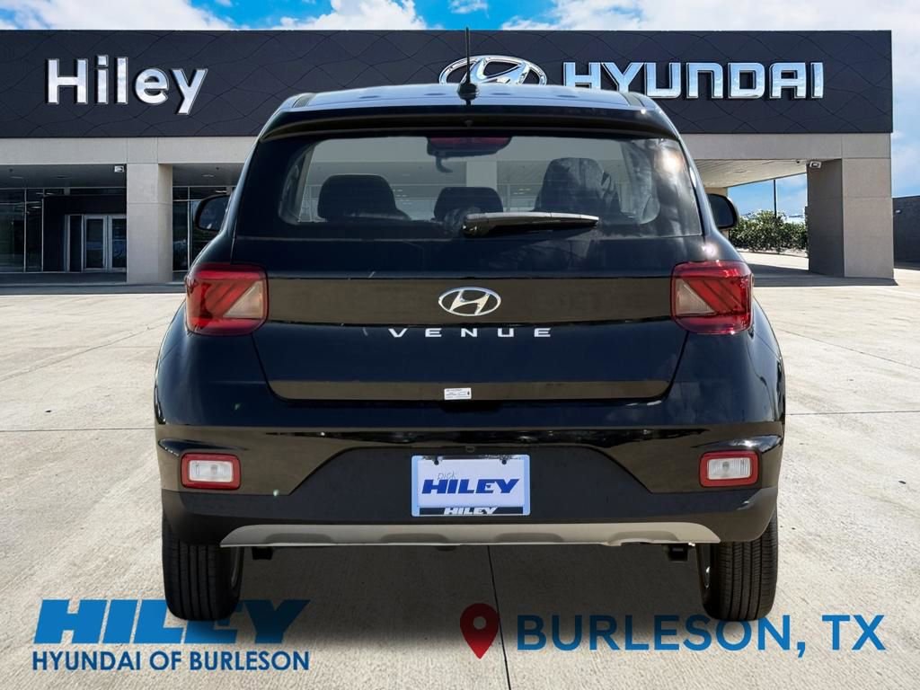New 2026 Hyundai Venue SE image 5